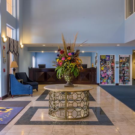 Surestay Plus By Best Western Orlando Lake Buena Vista Bagian luar foto