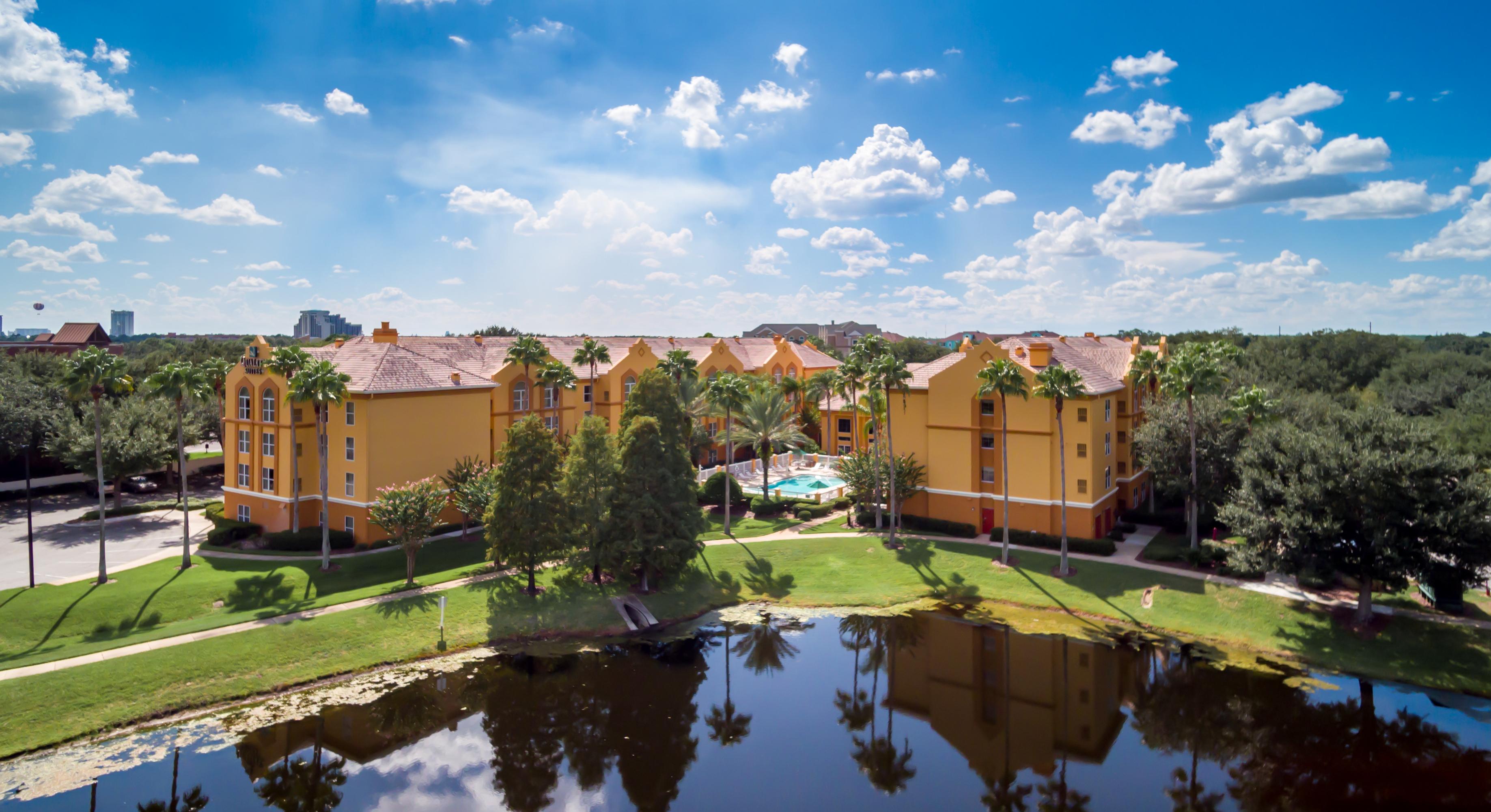 Surestay Plus By Best Western Orlando Lake Buena Vista Bagian luar foto