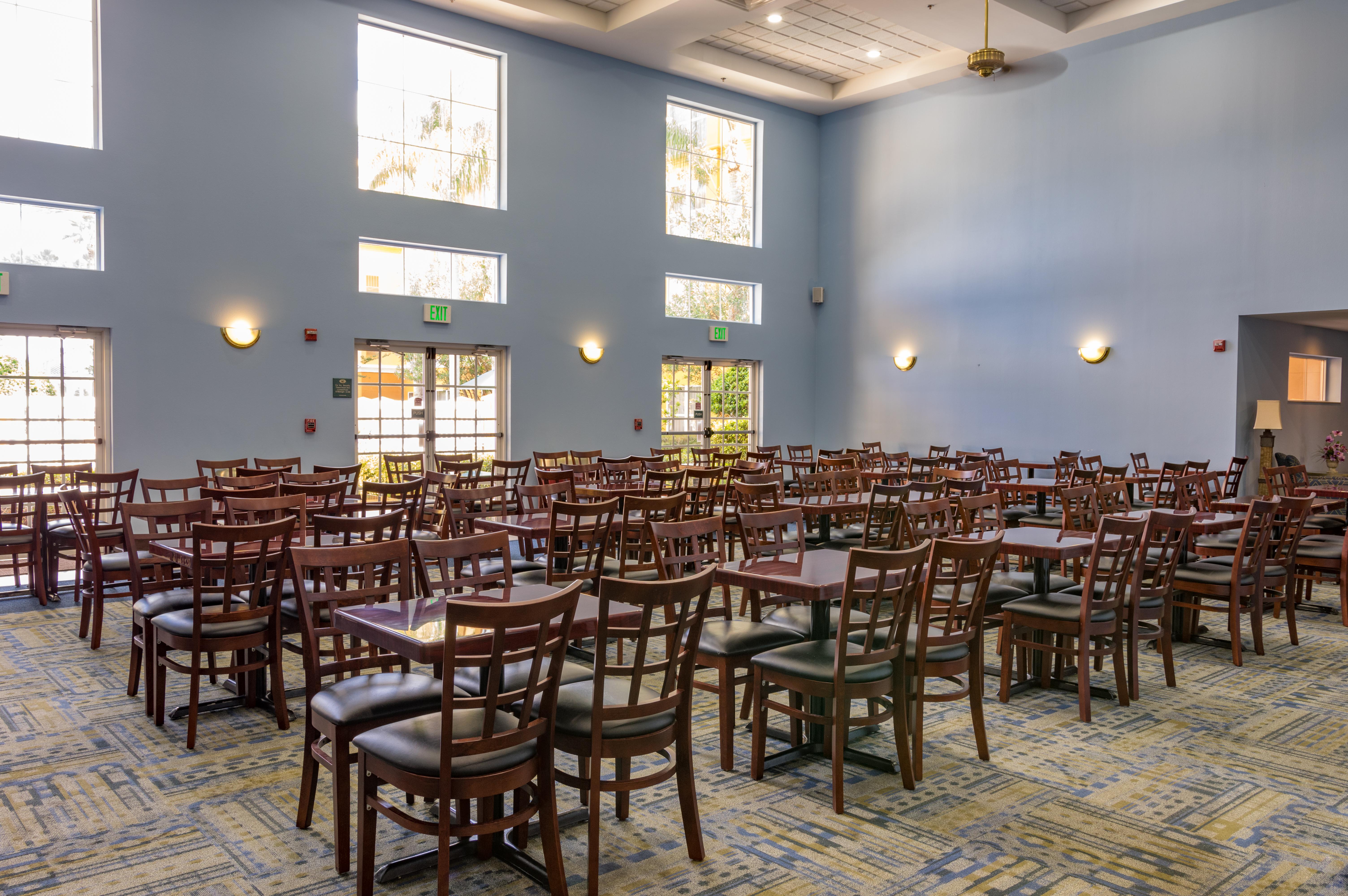 Surestay Plus By Best Western Orlando Lake Buena Vista Bagian luar foto