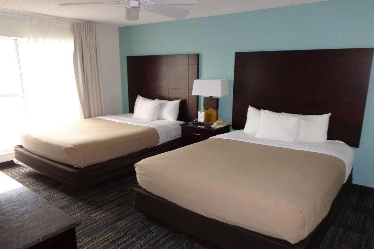 Surestay Plus By Best Western Orlando Lake Buena Vista Bagian luar foto