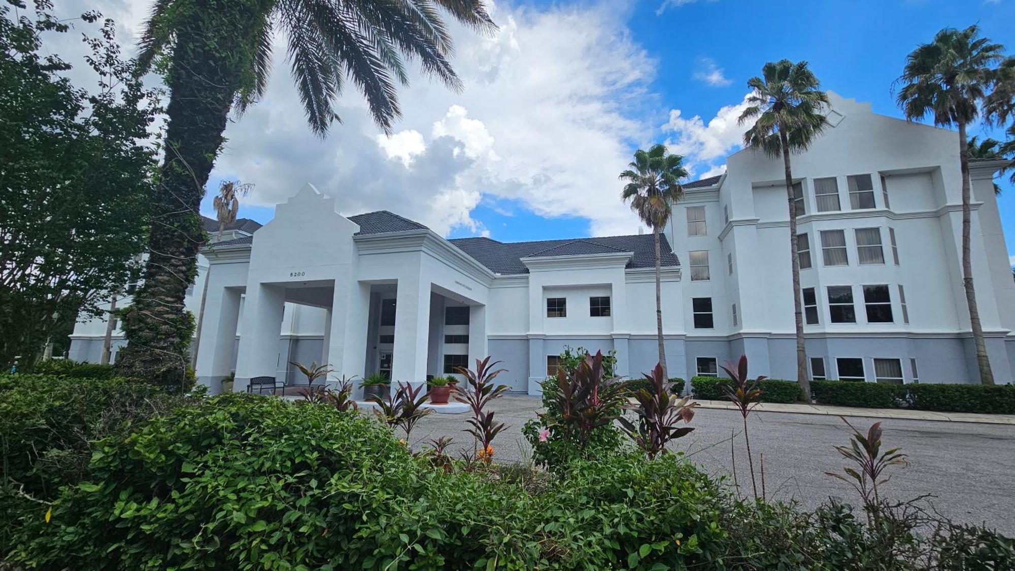Surestay Plus By Best Western Orlando Lake Buena Vista Bagian luar foto