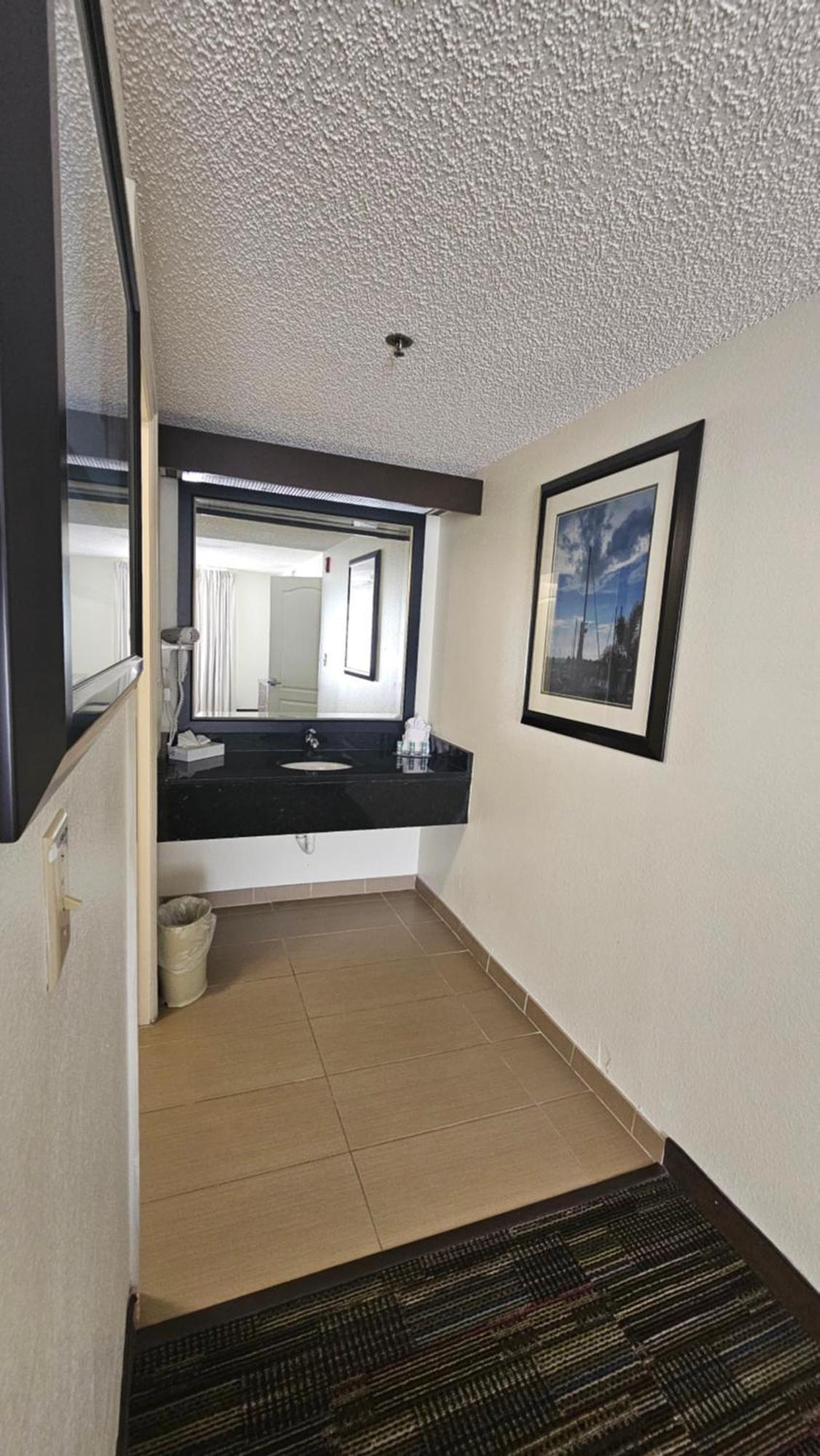 Surestay Plus By Best Western Orlando Lake Buena Vista Bagian luar foto