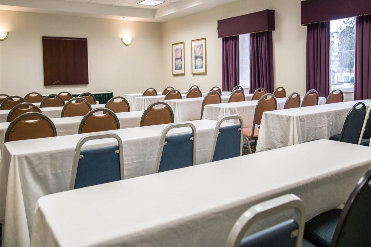 Surestay Plus By Best Western Orlando Lake Buena Vista Bagian luar foto